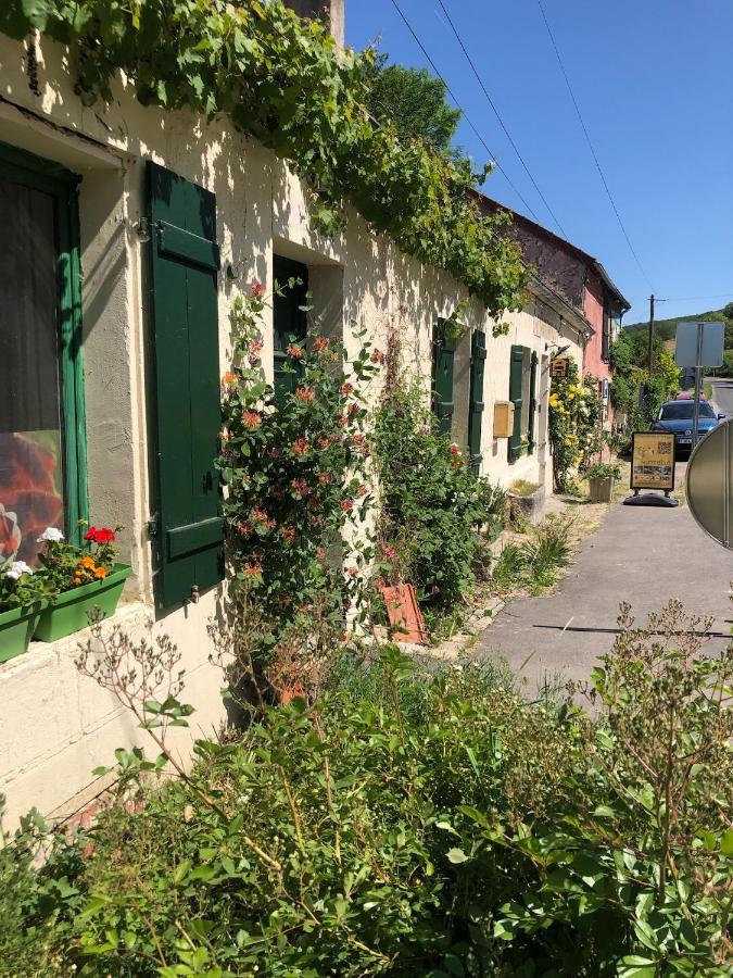 Le Surmelin Bed & Breakfast 'Ombres' Baulne-en-Brie Exterior photo